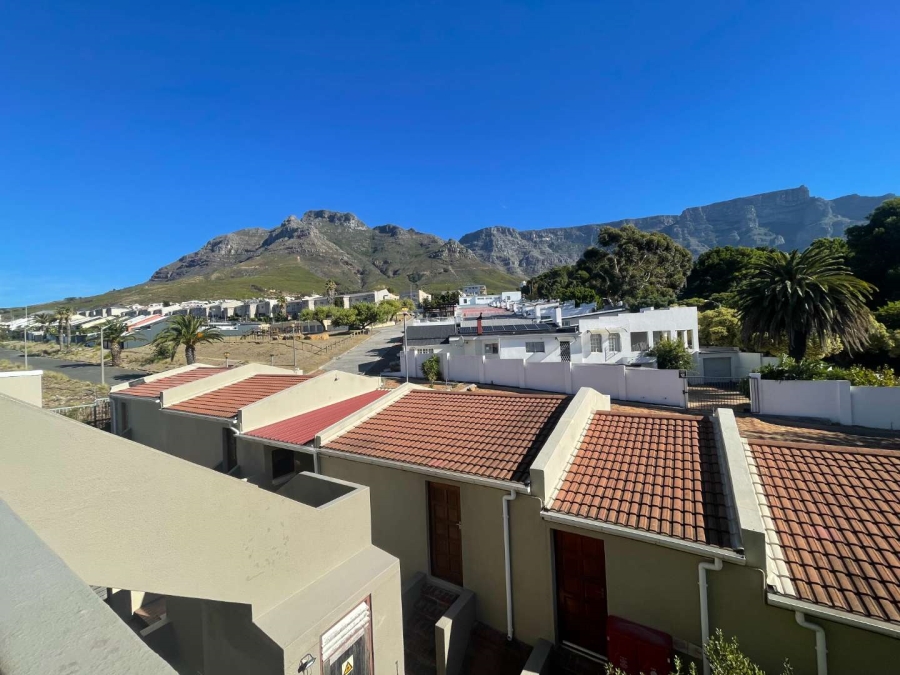3 Bedroom Property for Sale in Zonnebloem Western Cape